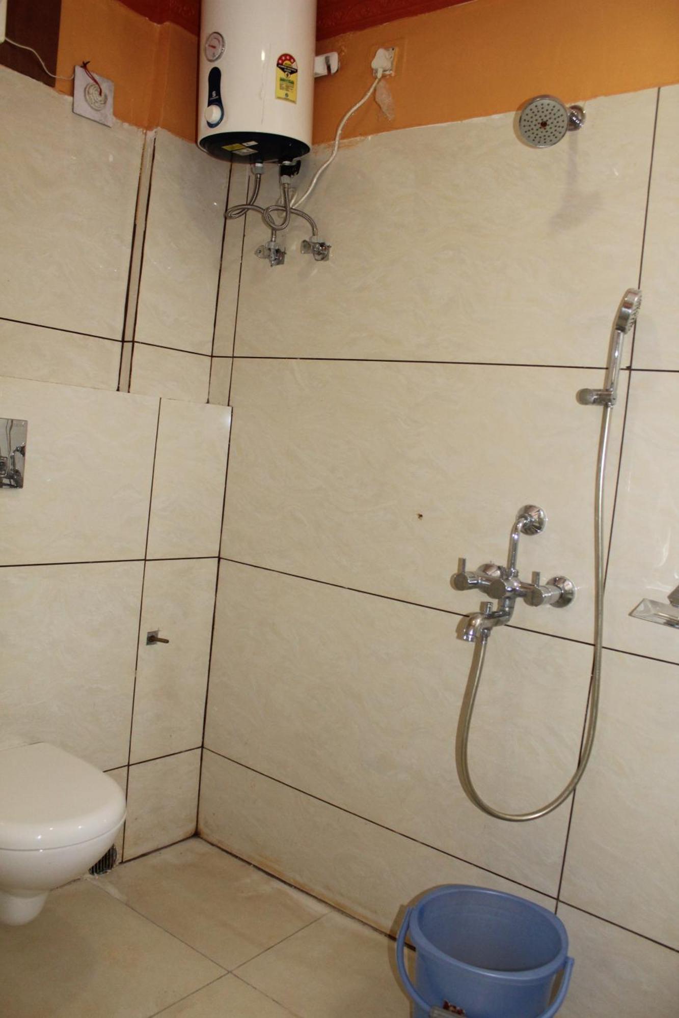 Hotel Gokul Plaza à Bhubaneswar Extérieur photo