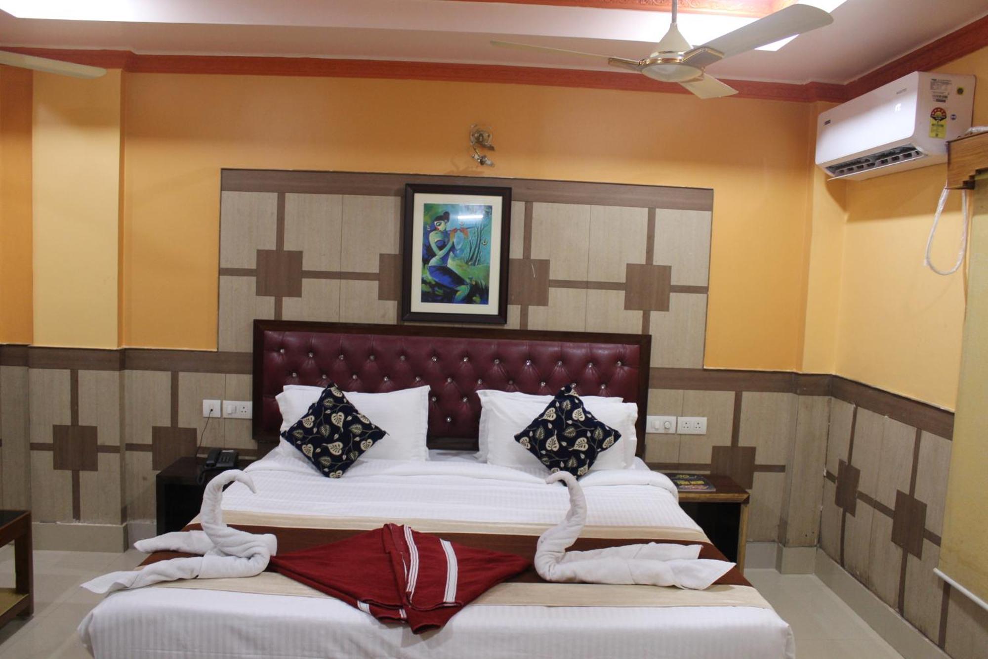 Hotel Gokul Plaza à Bhubaneswar Extérieur photo