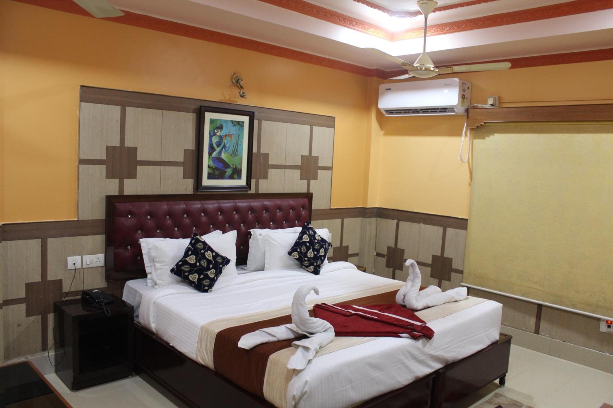 Hotel Gokul Plaza à Bhubaneswar Extérieur photo