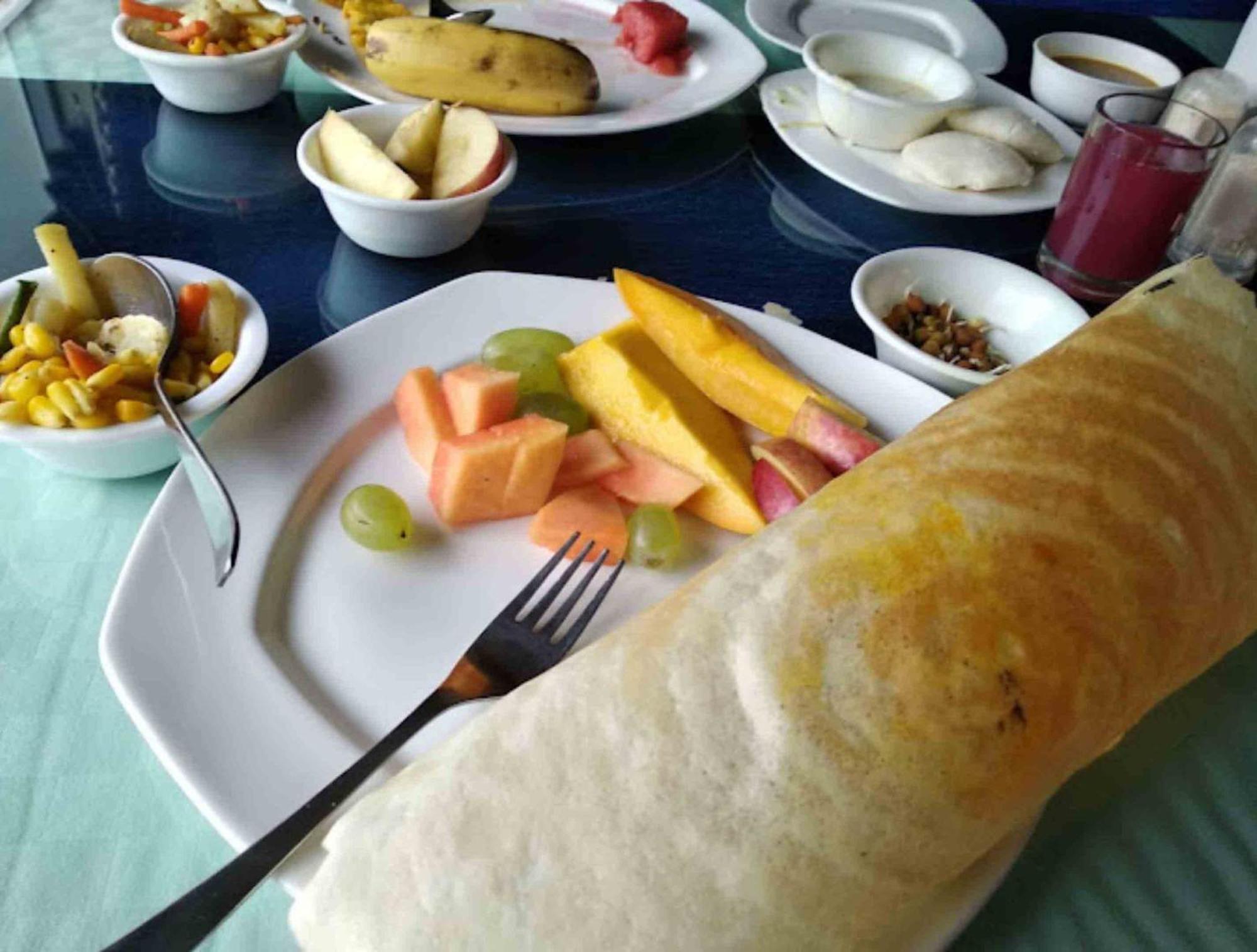 Hotel Gokul Plaza à Bhubaneswar Extérieur photo